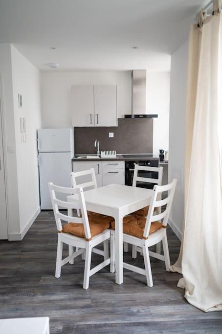 Saint Sauveur Apartamento Dinan Exterior foto